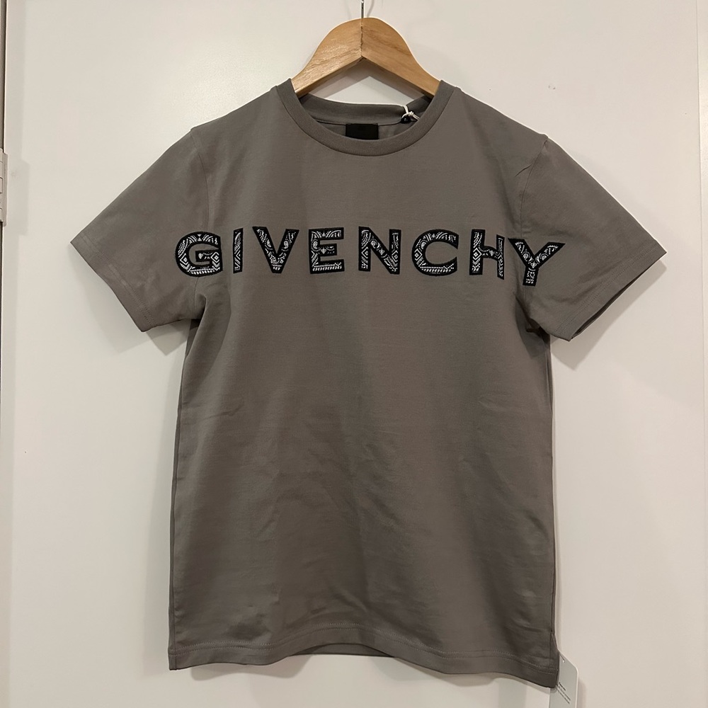 Givenchy kids t-shirt size 12 (fits adult woman XS)